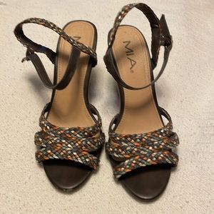 Wedge sandals
